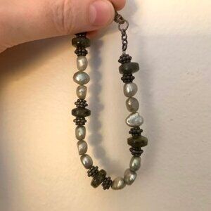Pearl stone bracelet